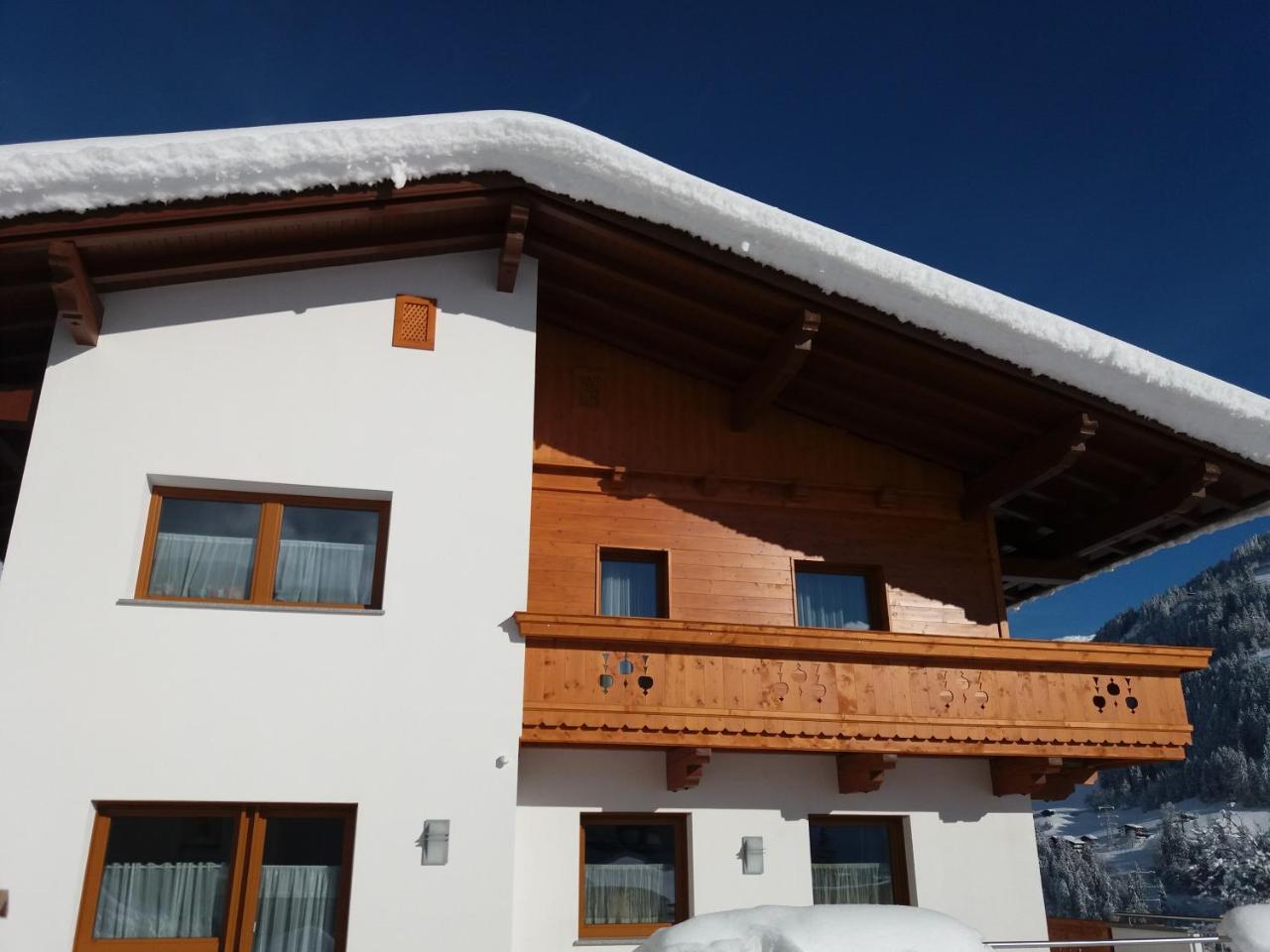 Ferienwohnung Hippach - Monika Sporer ภายนอก รูปภาพ